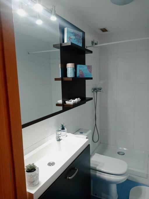 Acogedor Apartamento Con Piscina Y Garaje Daire Huesca Dış mekan fotoğraf